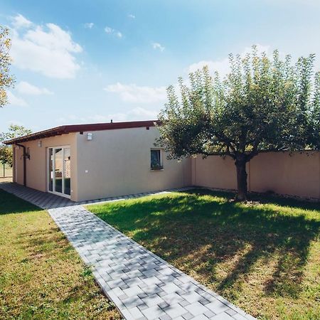 Seasons Apartmani Osijek Buitenkant foto